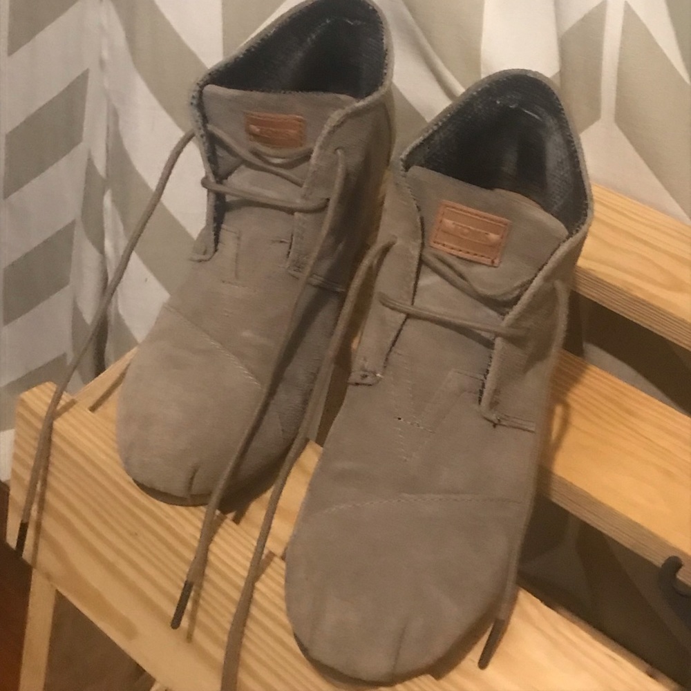 TOMS